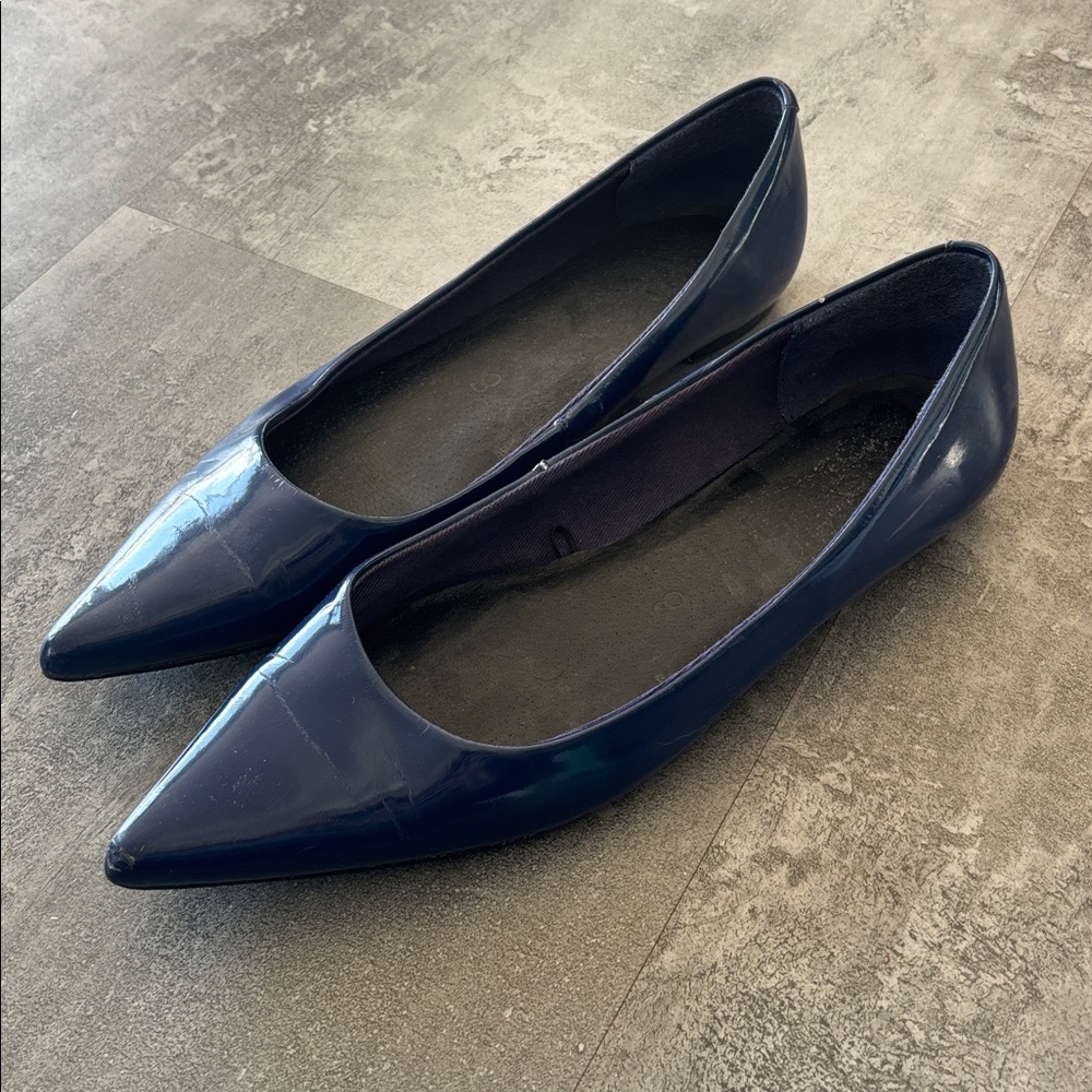 Chic Navy Pointed Flats Joe Fresh